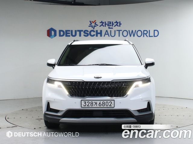 Kia Canival 2021 — photo 3