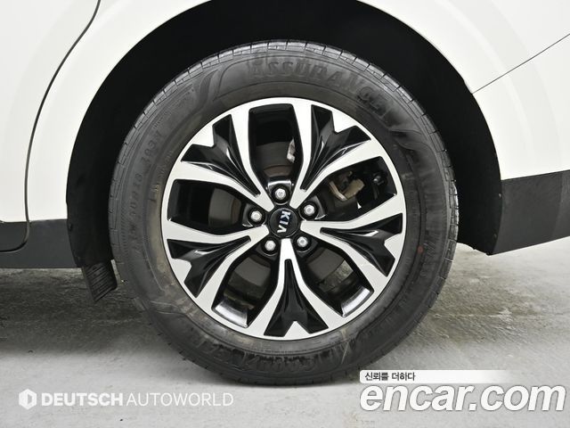 Kia Canival 2021 — photo 5