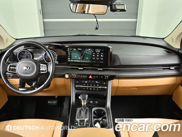 Kia Canival 2021 — photo 7
