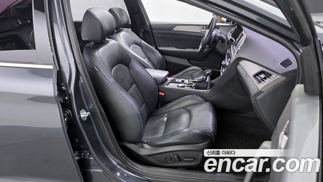 Hyundai Sonata 2018 — photo 12
