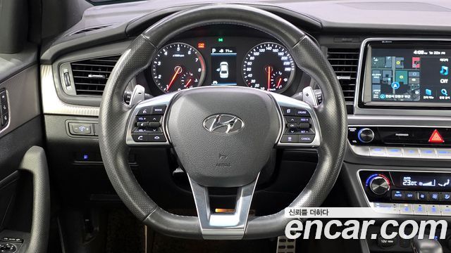 Hyundai Sonata 2018 — photo 13