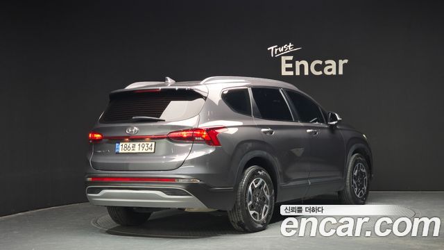 Hyundai Santafe 2022 — photo 2