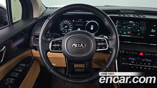Kia Canival 2021 — photo 13