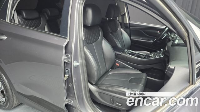 Hyundai Santafe 2023 — photo 12