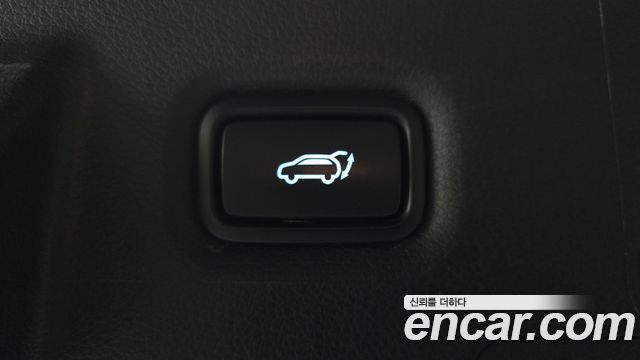 Hyundai Santafe 2023 — photo 20
