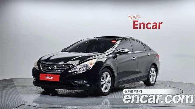 Hyundai Sonata 2011 — photo 1