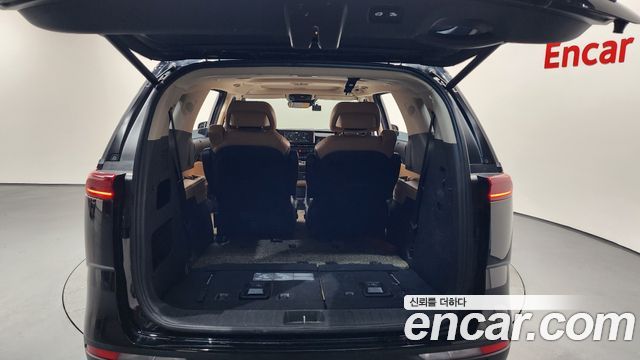 Kia Canival 2021 — photo 20