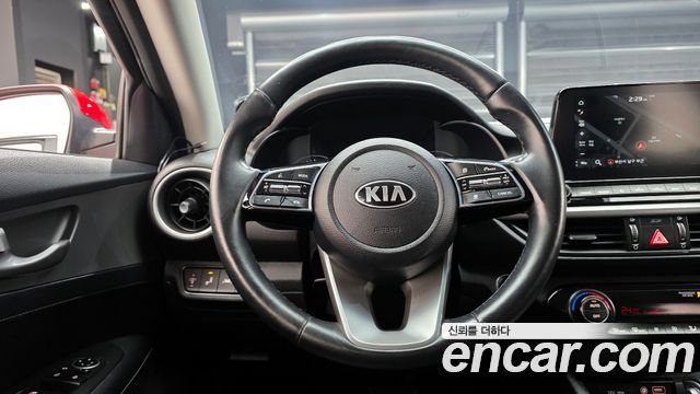 Kia K3 2019 — photo 13