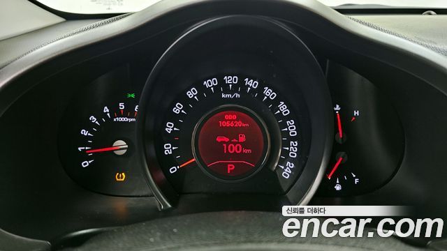 Kia Sportage 2011 — photo 8