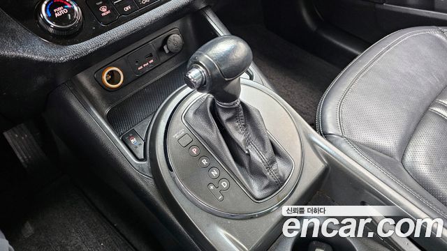 Kia Sportage 2011 — photo 9