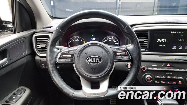 Kia Sportage 2019 — photo 13