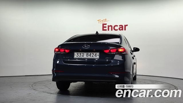 Hyundai AVANTE 2016 — photo 4