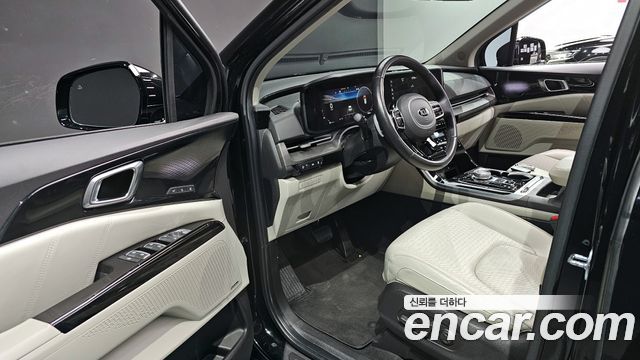 Kia Canival 2021 — photo 11