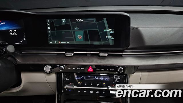 Kia Canival 2021 — photo 15