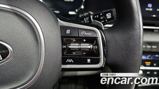 Kia Canival 2021 — photo 20