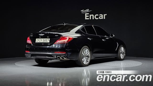 Genesis G70 2020 — photo 2