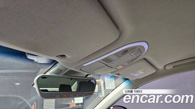 Genesis G70 2020 — photo 17