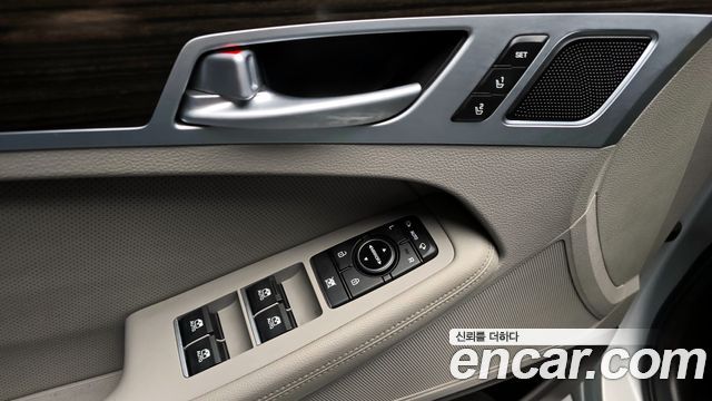 Genesis G80 2018 — photo 18