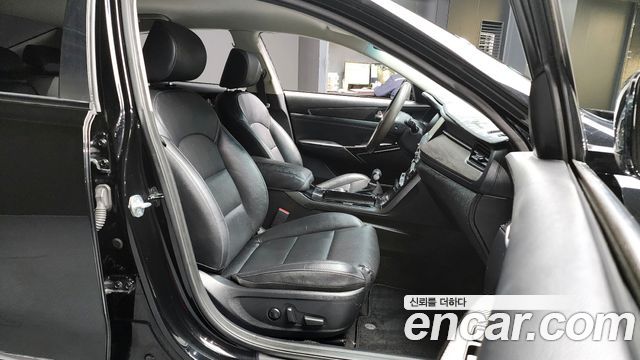 Kia K7 2020 — photo 11