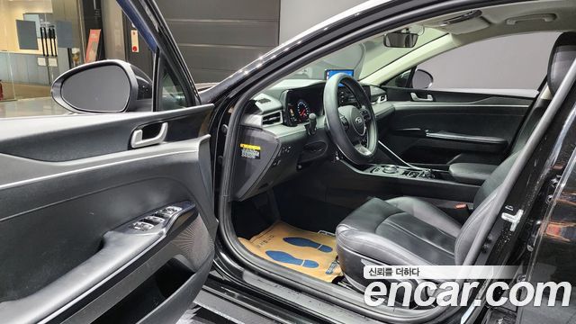 Kia K5 2020 — photo 11