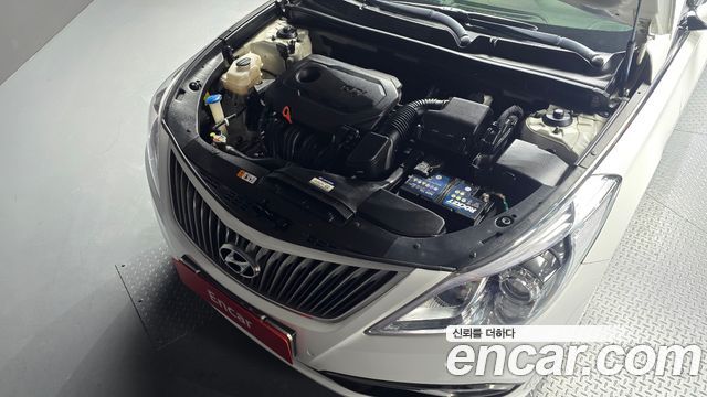 Hyundai Grandeur 2016 — photo 6