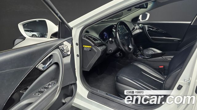 Hyundai Grandeur 2016 — photo 11
