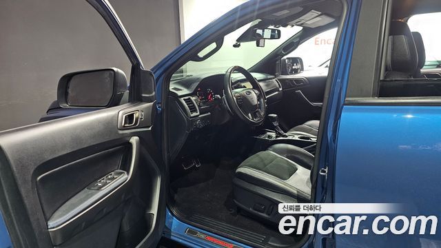 Ford Ranger 2022 — photo 11