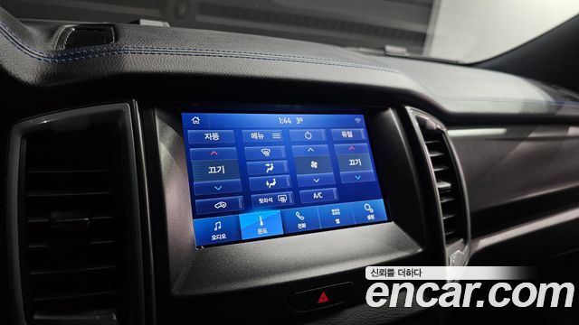 Ford Ranger 2022 — photo 16