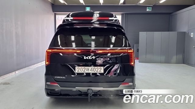 Kia Canival 2024 — photo 4