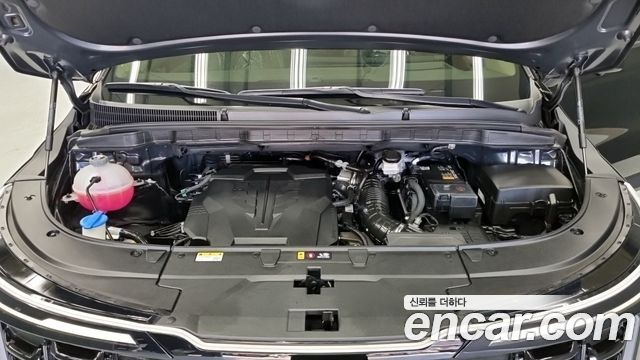 Kia Canival 2024 — photo 5