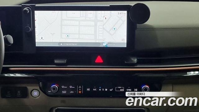 Kia Canival 2024 — photo 9