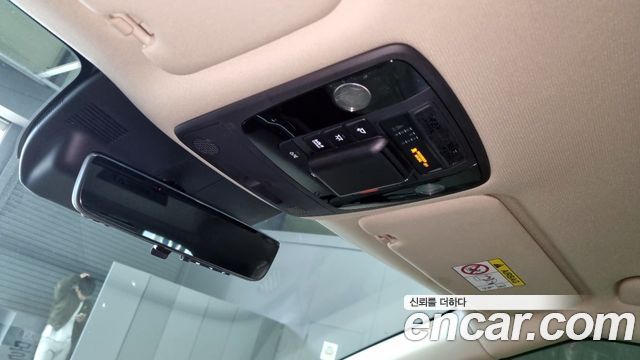 Kia Canival 2024 — photo 11