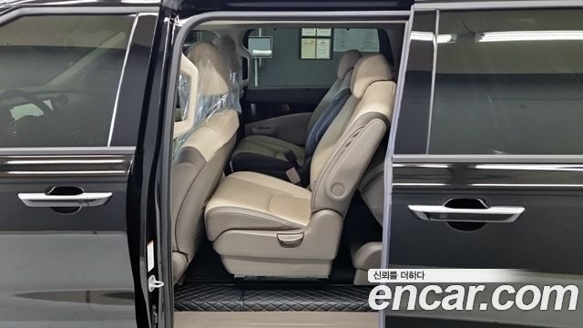 Kia Canival 2024 — photo 19