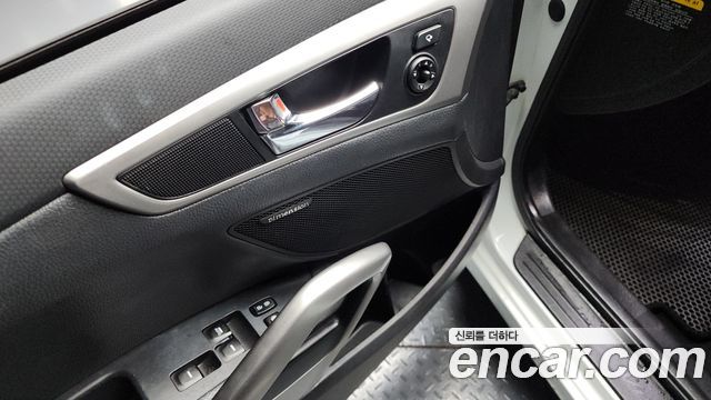 Hyundai Veloster 2012 — photo 18