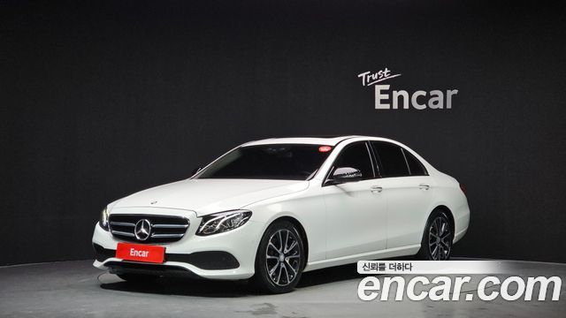 Mercedes-Benz E-Class 2017 — photo 1