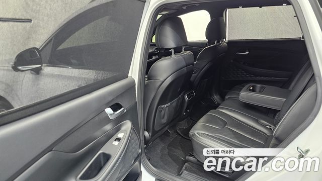 Hyundai Santafe 2021 — photo 11