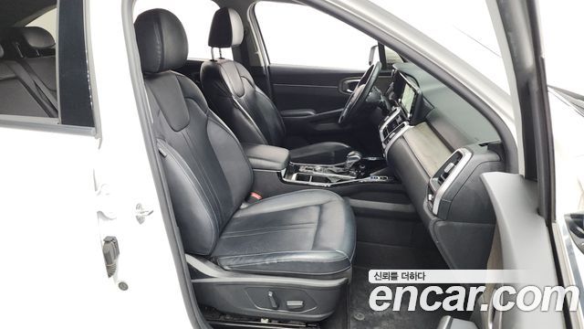 Kia Sorento 2021 — photo 11