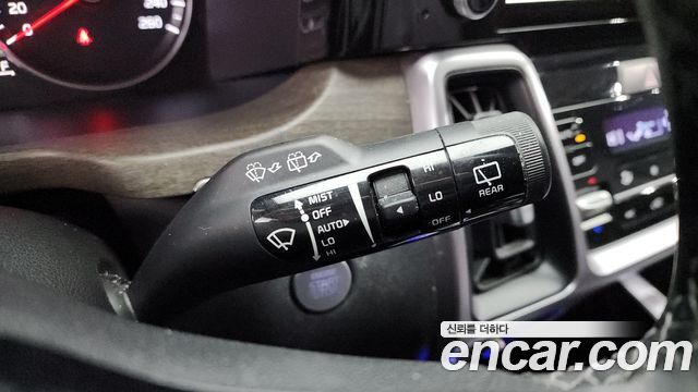 Kia Sorento 2021 — photo 18