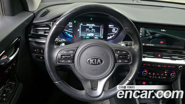 Kia Niro 2020 — photo 13