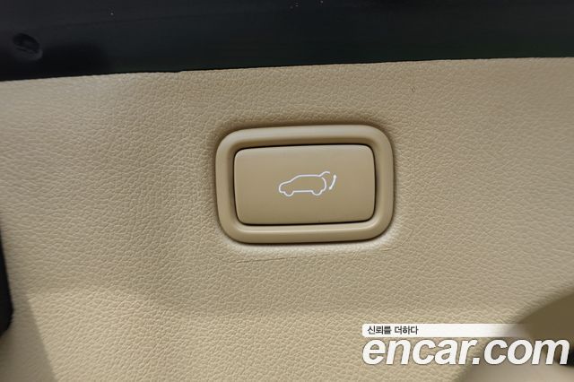 Kia Canival 2016 — photo 9
