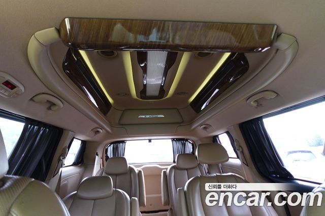 Kia Canival 2016 — photo 12