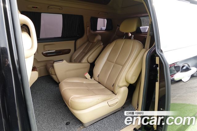 Kia Canival 2016 — photo 15