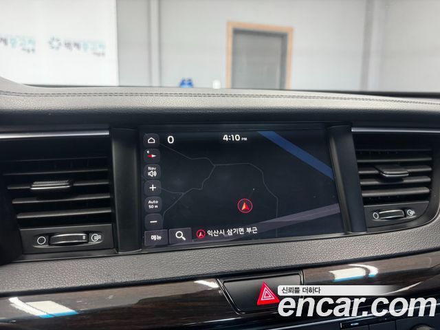 Kia K7 2018 — photo 12