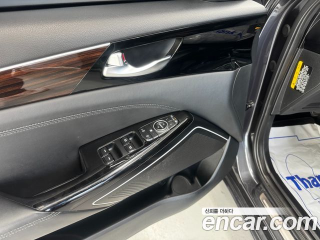 Kia K7 2018 — photo 14
