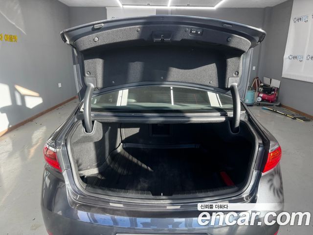 Kia K7 2018 — photo 20