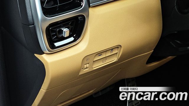 Kia Sorento 2023 — photo 14