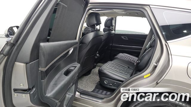 Genesis GV80 2020 — photo 19