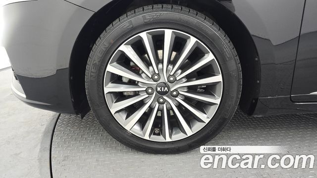 Kia K7 2017 — photo 5