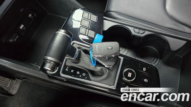 Kia Sportage 2022 — photo 9