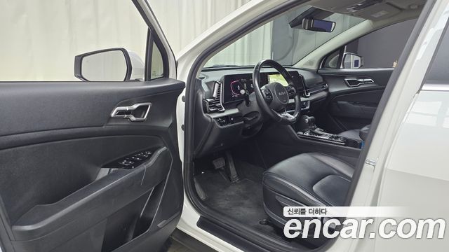 Kia Sportage 2022 — photo 10